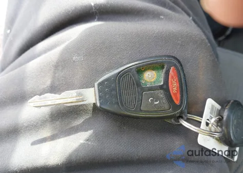 2006 Dodge Dakota Slt z USA, uszkodzony, nr VIN 1D7HW42N06S630332